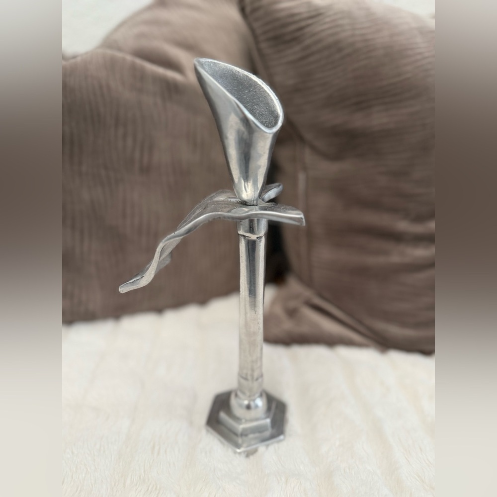 Calla Lily Pewter Silver Metal Candle Holder for tapered candles